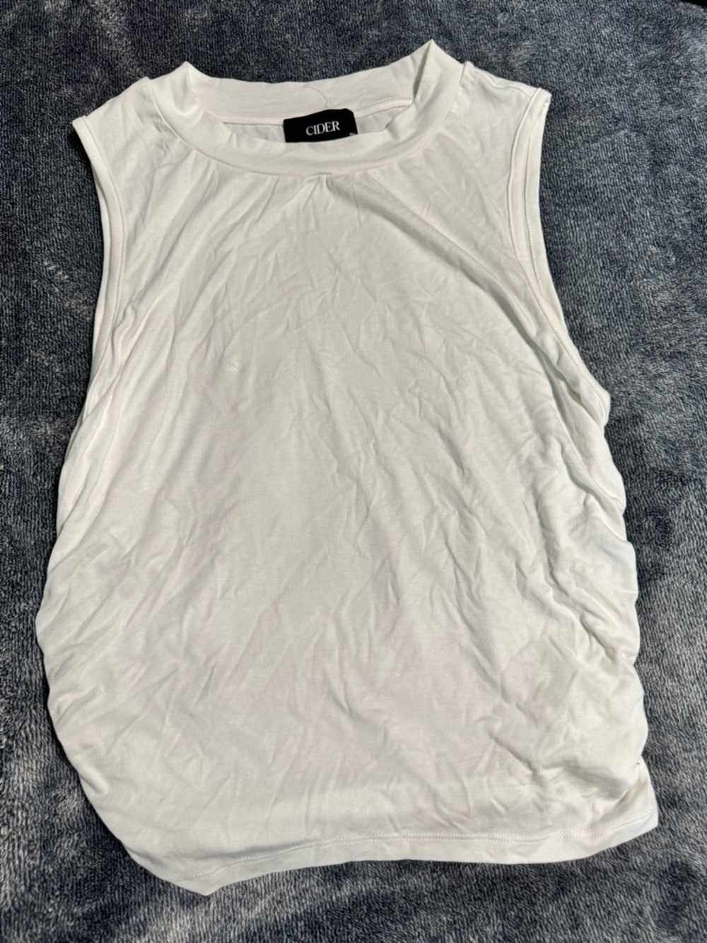 Cider White Crewneck Sleeveless Tank